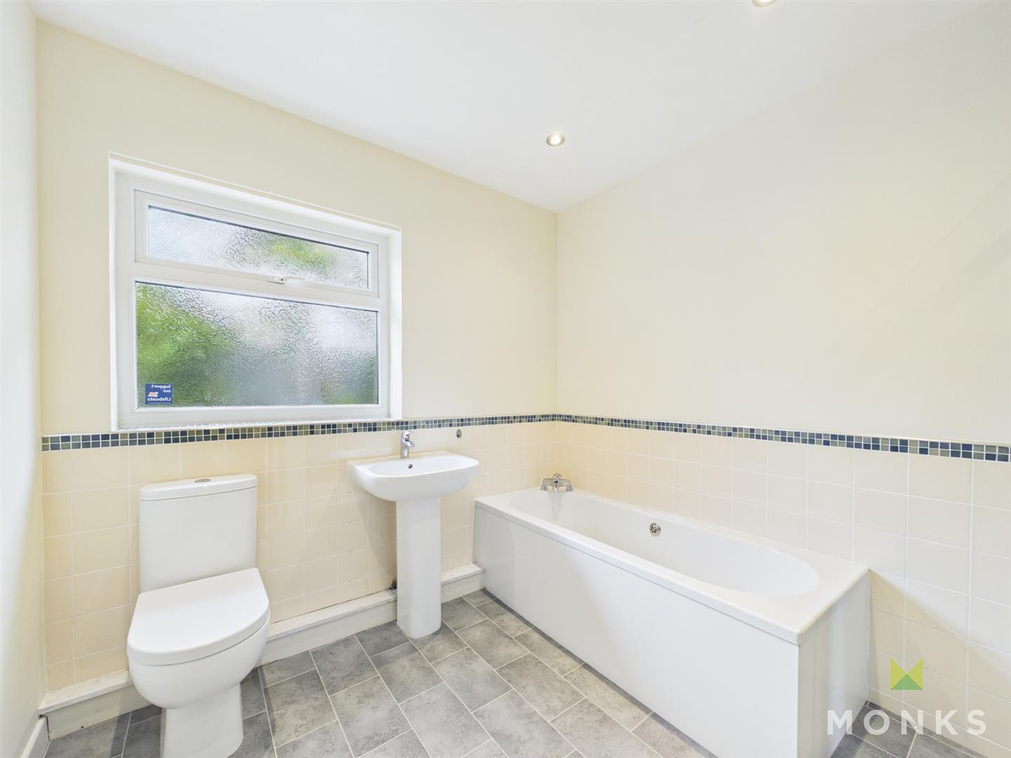 6 Breidden Close, Morda, SY10 9AH For Sale